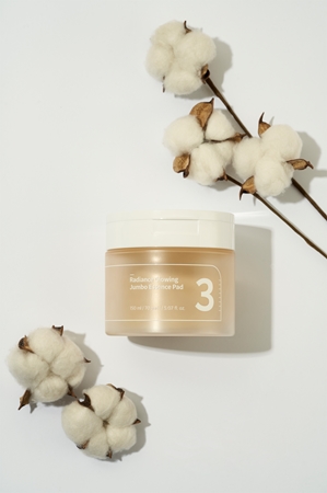 Numbuzin No. 3 Radiance Glowing Jumbo Essence Pad patchs tonifiants éclat et hydratation