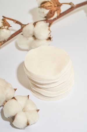 Numbuzin No. 3 Radiance Glowing Jumbo Essence Pad patchs tonifiants éclat et hydratation