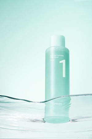 Numbuzin No. 1 Pure-Full Calming Herb Toner Soothing Facial Tonic for problem skin