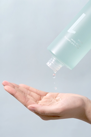 Numbuzin No. 1 Pure-Full Calming Herb Toner Soothing Facial Tonic for problem skin