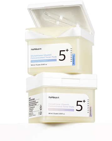 Numbuzin No. 5 Glutathione Vitamin Concentrated Toner Pad toner pads for radiance and hydration