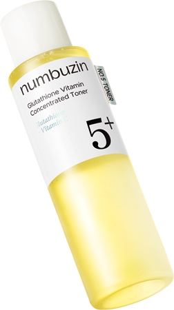 Numbuzin No. 5 Glutathione Vitamin Concentrated Toner Moisturizing Toner to even out skin tone