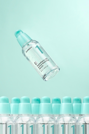 Numbuzin No. 1 Pantothenic B5 Active Soothing Serum Intensely Hydrating Serum with gel consistency