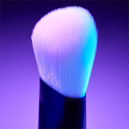 NYX Professional Makeup High Glass Highlighter børste
