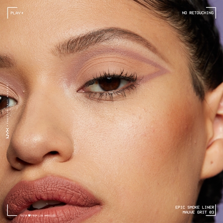NYX Professional Makeup Epic Smoke Liner dlouhotrvající tužka na oči