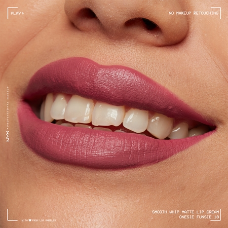 NYX Professional Makeup Smooth Whip Matte Lip Cream sametová rtěnka s vyhlazujícím efektem