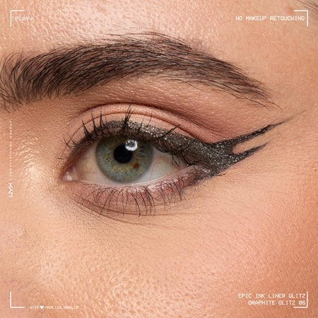 NYX Professional Makeup Epic Ink Glitz metalická tužka na oči