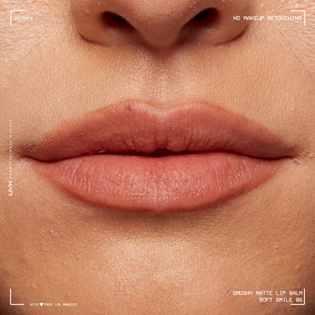NYX Professional Makeup Smushy Matte Lip Balm balsam do ust z matowym wykończeniem