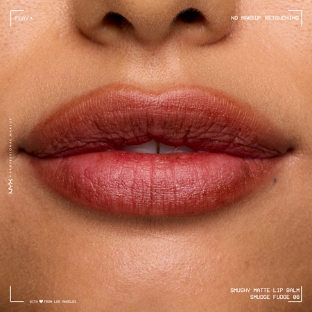 NYX Professional Makeup Smushy Matte Lip Balm balsam do ust z matowym wykończeniem