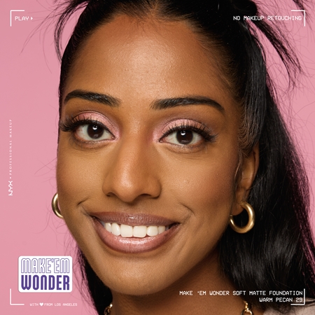 NYX Professional Makeup Make ‘Em Wonder lekki podkład matujący