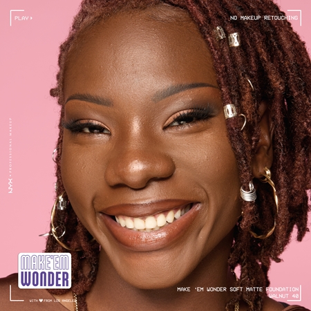 NYX Professional Makeup Make ‘Em Wonder lekki podkład matujący