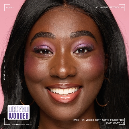 NYX Professional Makeup Make ‘Em Wonder lekki podkład matujący