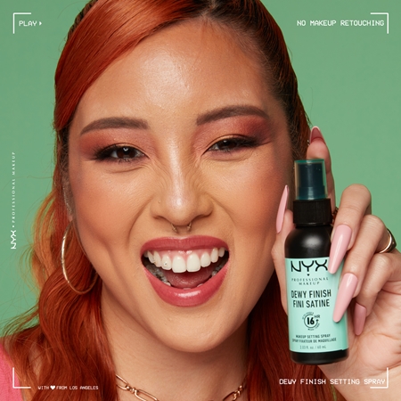 NYX Professional Makeup Makeup Setting Spray Dewy spray fissante
