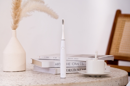 Oclean Air 2T cestovná sada na zuby White