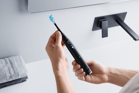 Oclean X Pro 20 Sonic Toothbrush + replacement heads