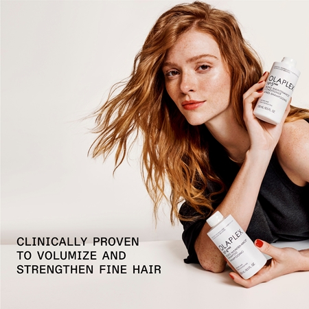 Olaplex N°4 Fine Bond Maintenance Shampoo obnovující šampon pro jemné a poškozené vlasy