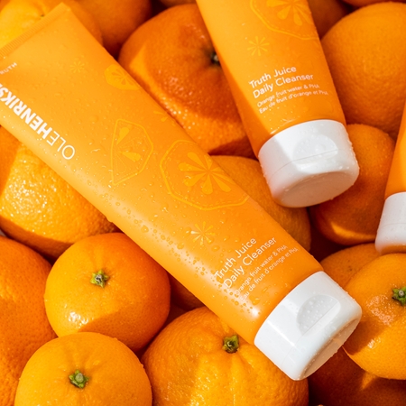 OLEHENRIKSEN Truth Juice Daily Cleanser čisticí a odličovací gel