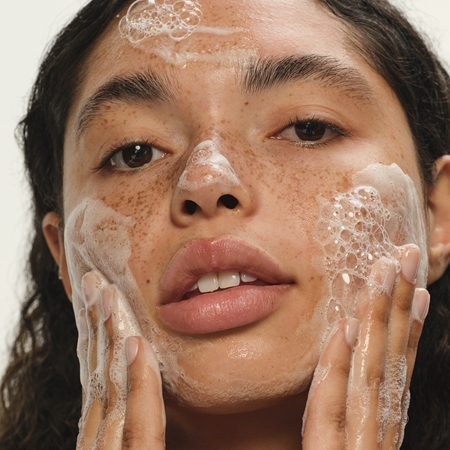 OLEHENRIKSEN Balance+ Daily D-Clog Pore-Clearing Cleanser čisticí gel s kyselinou salicylovou