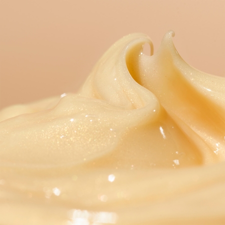 OLEHENRIKSEN Truth Banana Bright+ Instant Glow Moisturizer élénkítő nappali krém C vitamin