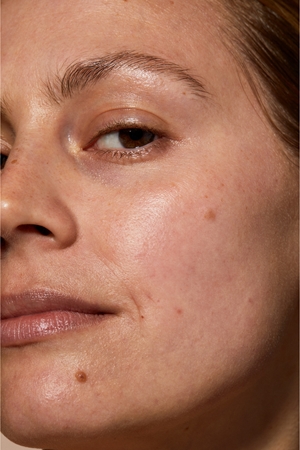 Omorovicza Ultramoor Mud Mask Cleansing Clay Face Mask with lifting effect