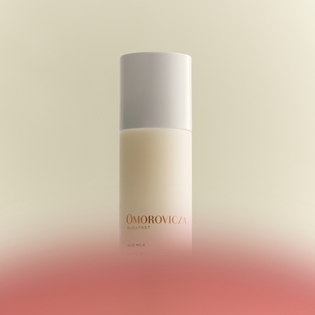 Omorovicza Hydro-Mineral Acid Milk Toner Gentle Toner with an exfoliating effect