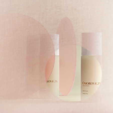 Omorovicza Hydro-Mineral Acid Milk Toner Gentle Toner with an exfoliating effect