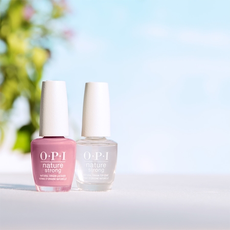 OPI Nature Strong Top Coat cover nail polish