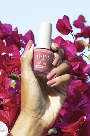 OPI Nature Strong vernis à ongles
