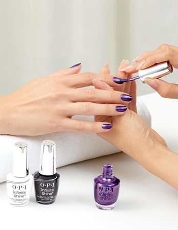 OPI Infinite Shine Silk Nagu laka ar gēla efektu