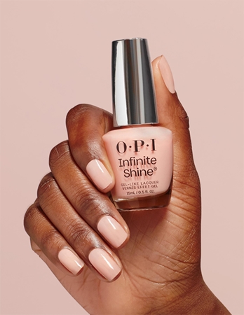 OPI Infinite Shine Silk Nagu laka ar gēla efektu