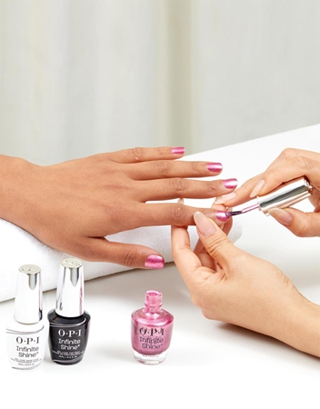 OPI Infinite Shine Silk Nagu laka ar gēla efektu