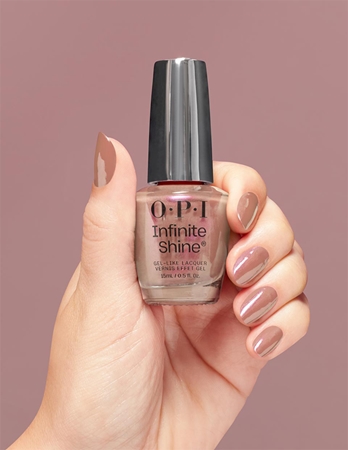 OPI Infinite Shine Silk Nagu laka ar gēla efektu