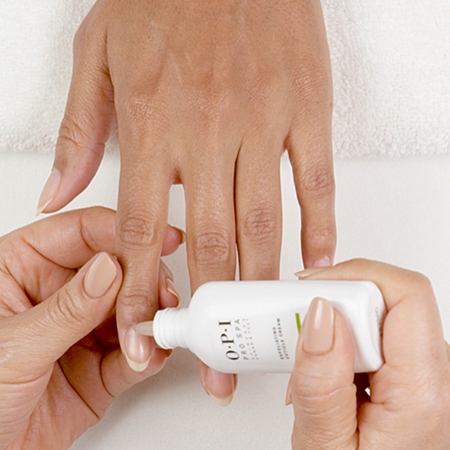 OPI Pro Spa exfoliační balzám na nehtovou kůžičku