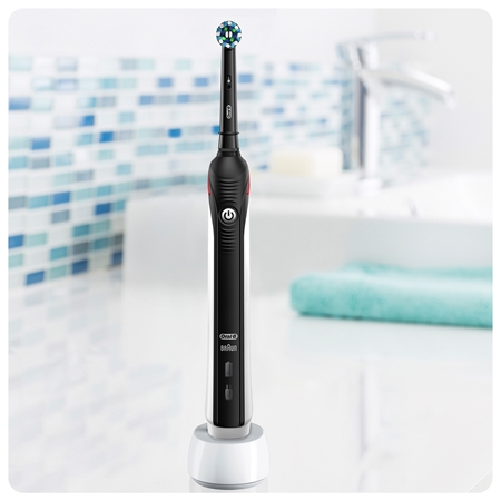 Oral B PRO 2 2500 D501.513.2X brosse à dents électrique avec étui