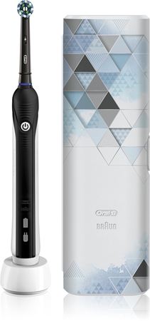Oral B PRO 750 Cross Action elektrická zubná kefka s puzdrom