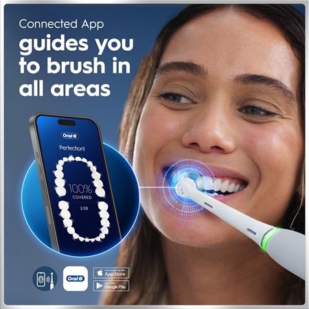 Oral-B iO6 Electric Toothbrush with bag