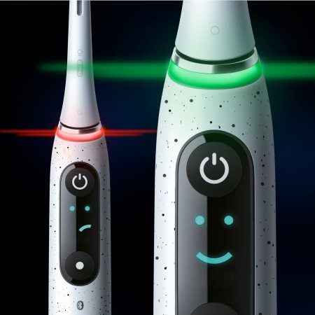 Oral B iO10 electric toothbrush