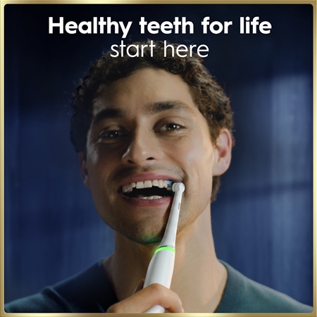 Oral-B iO9 Electric Toothbrush