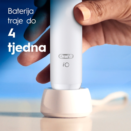 Oral-B iO2 Clean & Gentle električna četkica za zube