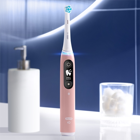 Oral-B iO 6 electric toothbrush
