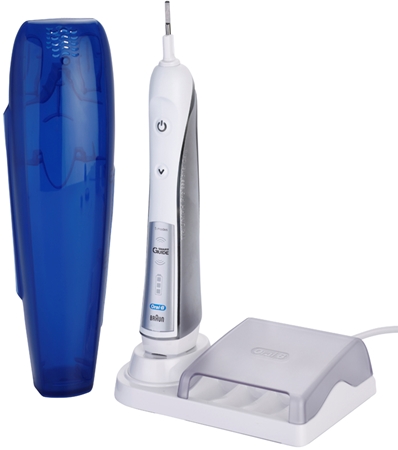 Oral-B Triumph 5000 D34.575.5X electric toothbrush