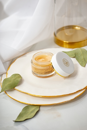 Organique Eternal Gold Anti-Wrinkle Therapy gentle scrub for mature skin