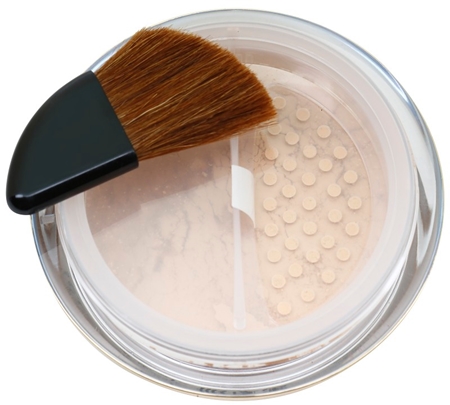 Oriflame Giordani Gold Invisible Touch Light Loose Powder with Matte Effect
