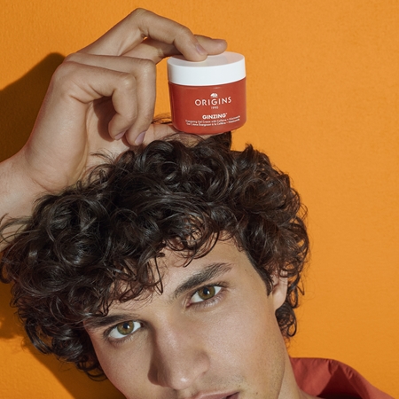Origins GinZing™ Energizing Vitamin C Gel Cream moisturising cream-gel with illuminating effect