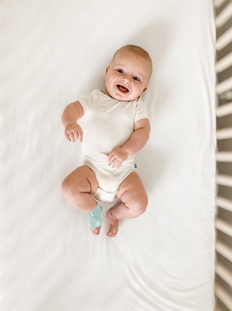 Owlet Dream Sock 0-18 m chytrá ponožka