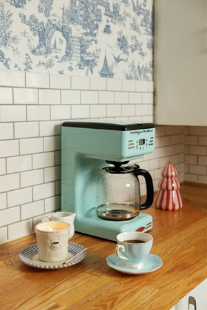 Paddywax Bistro Cappuccino Duftkerze aus Keramik