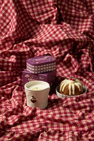 Paddywax Bistro Christmas Pudding mirisna svijeća od keramike
