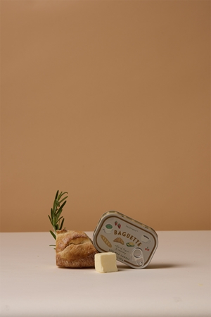 Paddywax Bistro Tin Baguette αρωματικό κερί σε μεταλλικό βάζο
