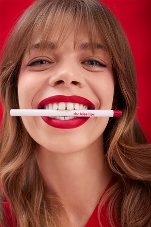 Paese The Kiss Lips Lip Liner konturovací tužka na rty