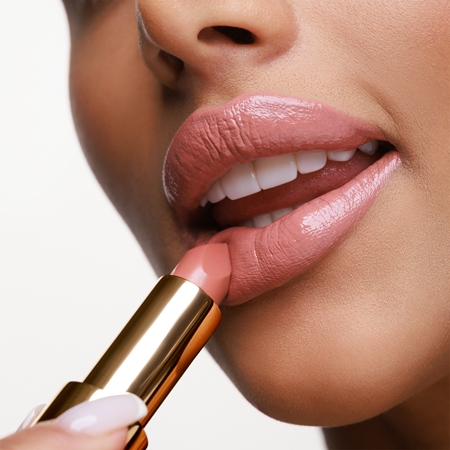 Paese NudeLightful Lipstick krémová rtěnka